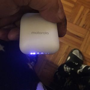 Motorola earbuds